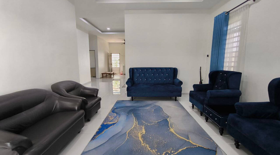 rumah-banglo-cantik-berserta-perabot-untuk-dijual-di-bidor-09