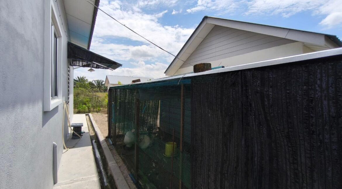 rumah-banglo-cantik-berserta-perabot-untuk-dijual-di-bidor-20