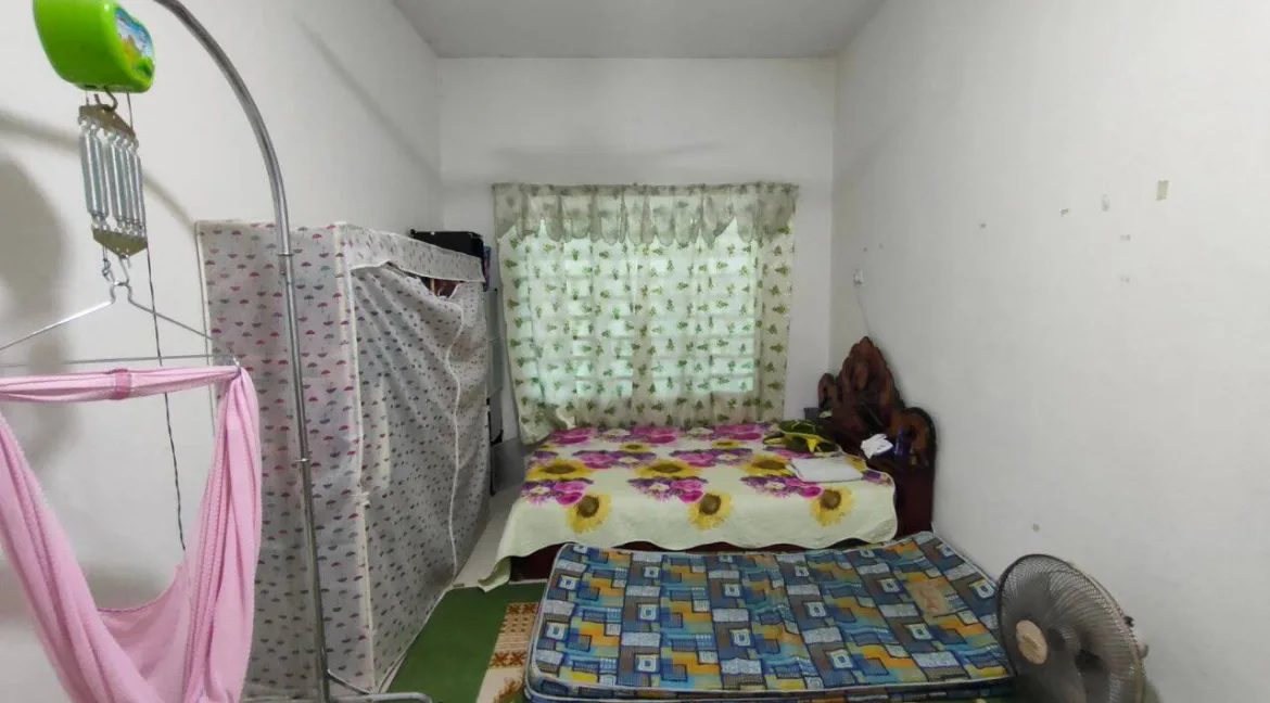 rumah-semi-d-setingkat-untuk-dijual-di-desa-chemor-sejahtera-06