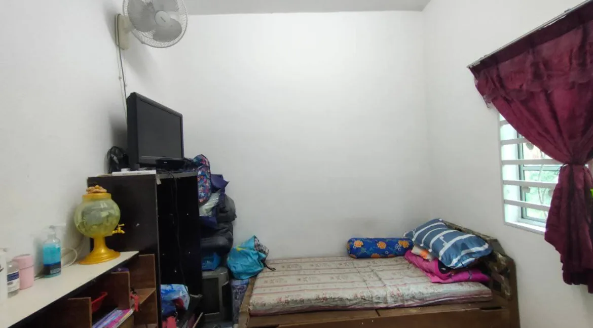 rumah-semi-d-setingkat-untuk-dijual-di-desa-chemor-sejahtera-08