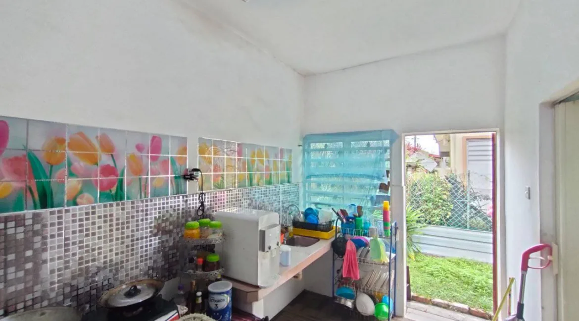 rumah-semi-d-setingkat-untuk-dijual-di-desa-chemor-sejahtera-12