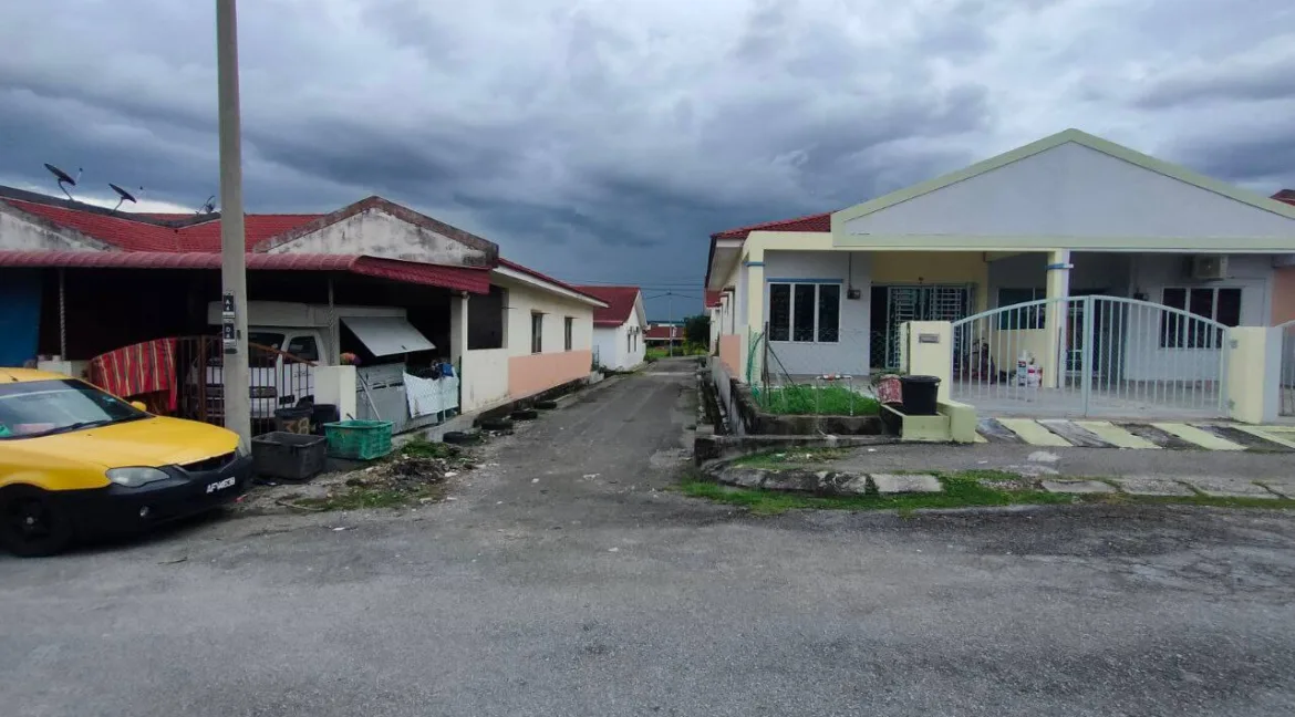 rumah-semi-d-setingkat-untuk-dijual-di-desa-chemor-sejahtera-14