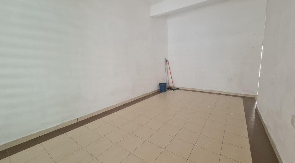 rumah-teres-1-5-tingkat-untuk-dijual-di-taman-mewah-prima-bidor-07