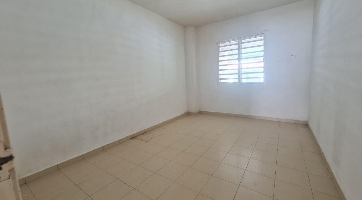 rumah-teres-1-5-tingkat-untuk-dijual-di-taman-mewah-prima-bidor-09