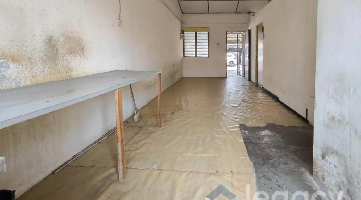 rumah-teres-setingkat-untuk-dijual-di-tambun-ipoh-06