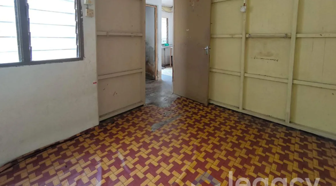rumah-teres-setingkat-untuk-dijual-di-tambun-ipoh-09