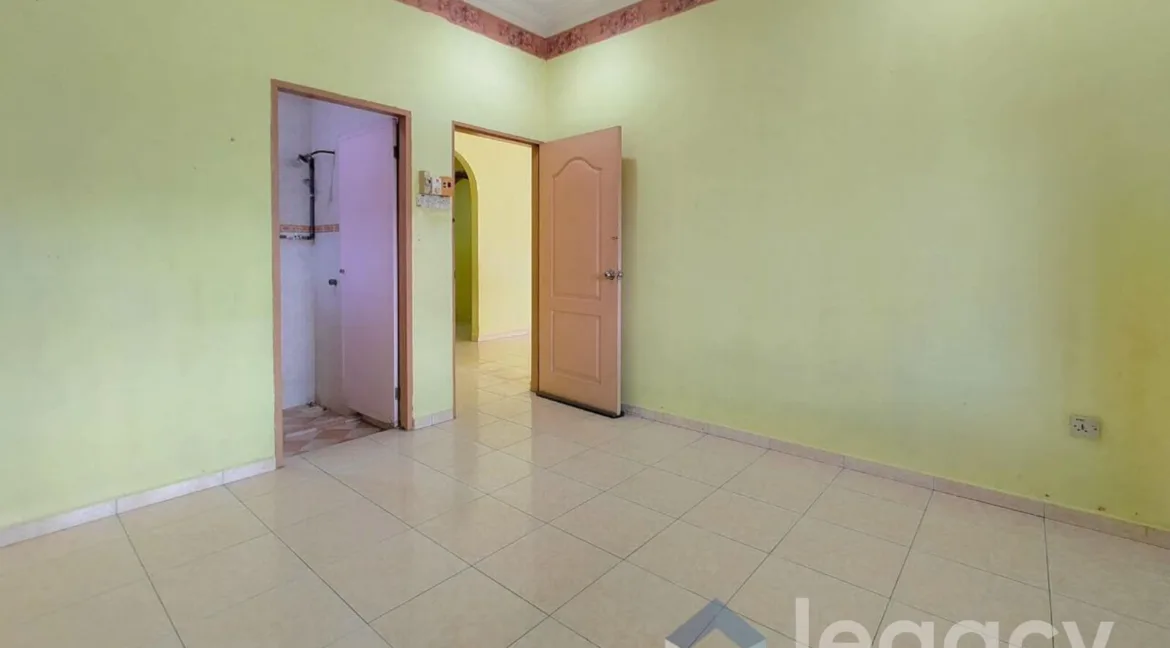 semi-d-setingkat-untuk-dijual-di-taman-sejahtera-mambang-di-awan-09