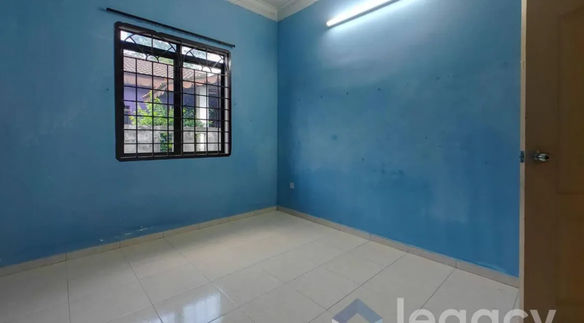 semi-d-setingkat-untuk-dijual-di-taman-sejahtera-mambang-di-awan-13