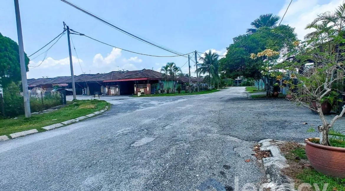 semi-d-setingkat-untuk-dijual-di-taman-sejahtera-mambang-di-awan-30