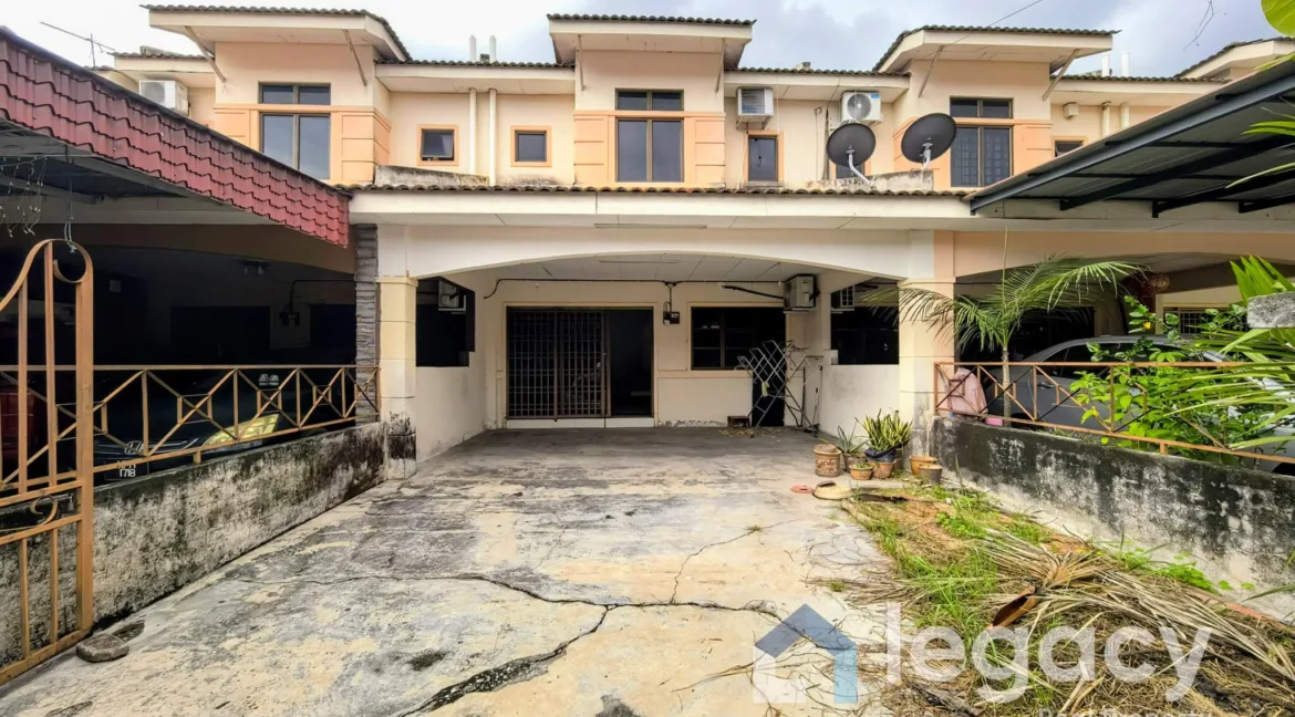 Teres 2 Tingkat untuk dijual di Halaman Meru Permai, Ipoh
