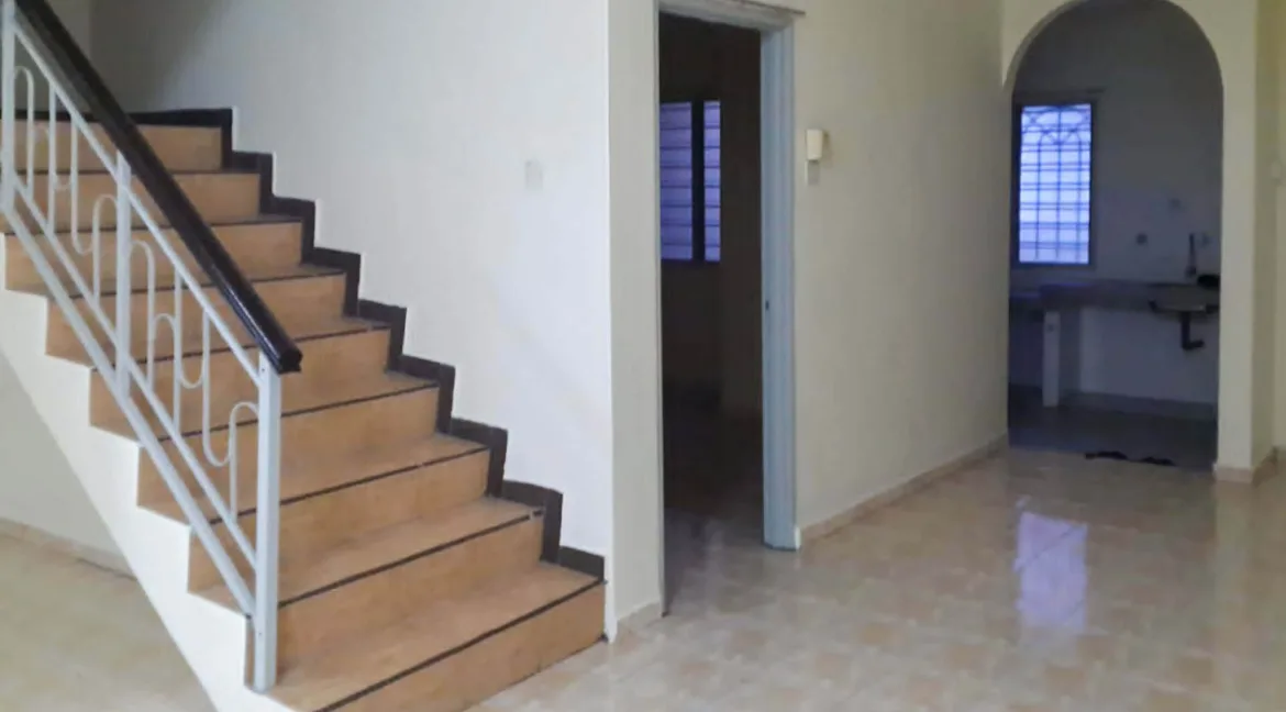 teres-2-tingkat-untuk-dijual-di-taman-rimba-tambun-ipoh-05