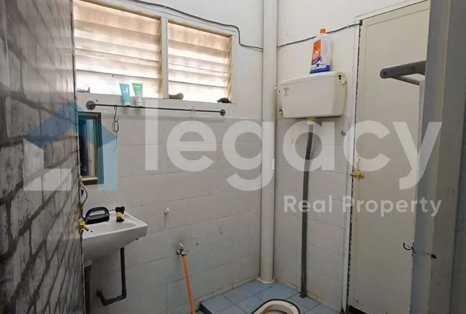teres-setingkat-untuk-dijual-di-medan-lapangan-permata-ipoh-21