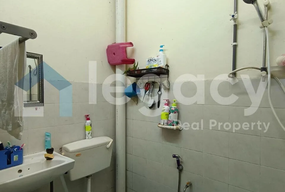 teres-setingkat-untuk-dijual-di-medan-lapangan-permata-ipoh-22