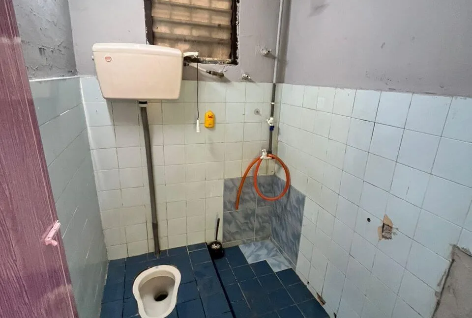 teres-setingkat-untuk-dijual-di-taman-bukit-indah-tapah-08