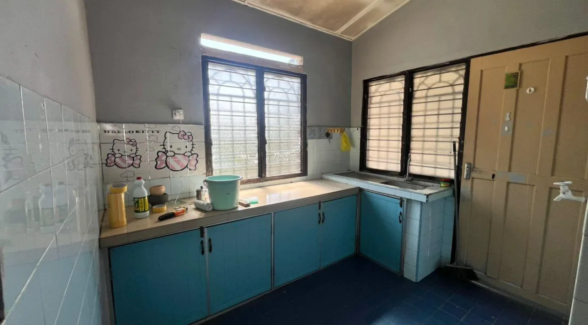 teres-setingkat-untuk-dijual-di-taman-bukit-indah-tapah-10
