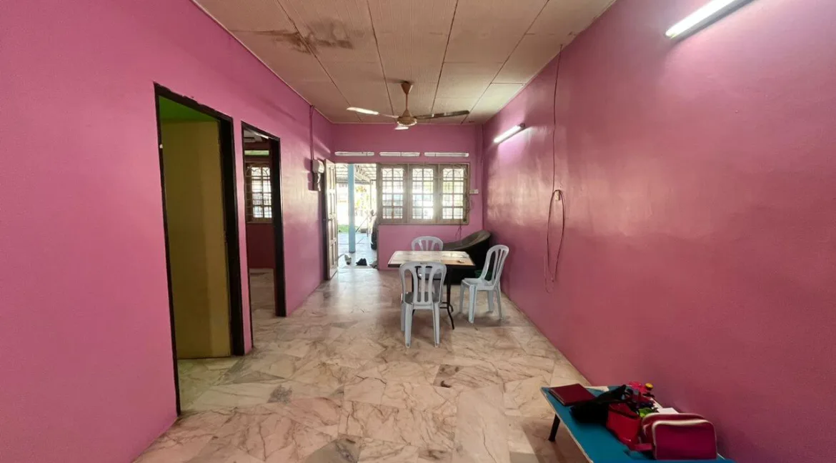 teres-setingkat-untuk-dijual-di-taman-bukit-indah-tapah-19