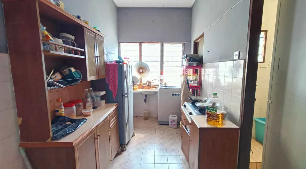 teres-setingkat-untuk-dijual-di-taman-pengkalan-maju-taiping-05