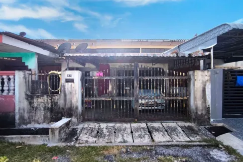 Rumah Teres Setingkat untuk dijual di Taman Rishah, Silibin