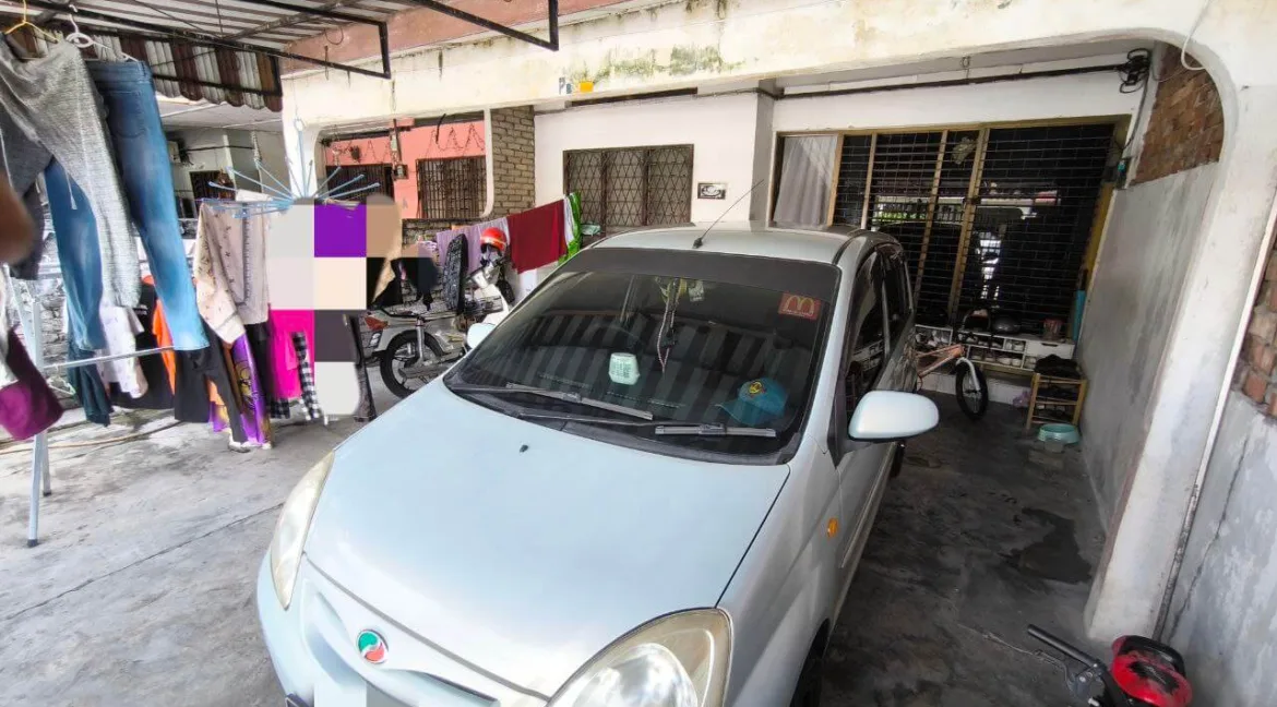 teres-setingkat-untuk-dijual-di-taman-rishah-silibin-IPOH-03