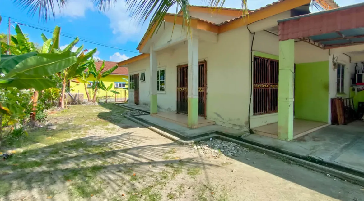 corner-lot-teres-setingkat-untuk-dijual-di-taman-iskandar-perdana-04