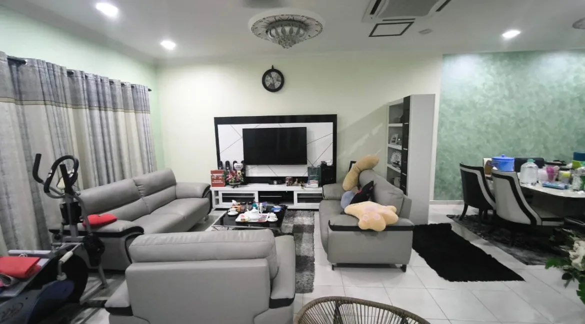 rumah-2-tingkat-untuk-dijual-di-taman-lumut-indah-lumut-05