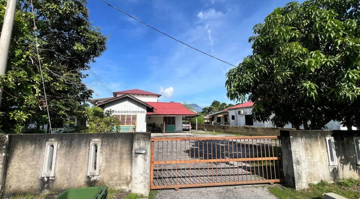 rumah-banglo-setingkat-untuk-dijual-di-sri-kinta-ipoh-02