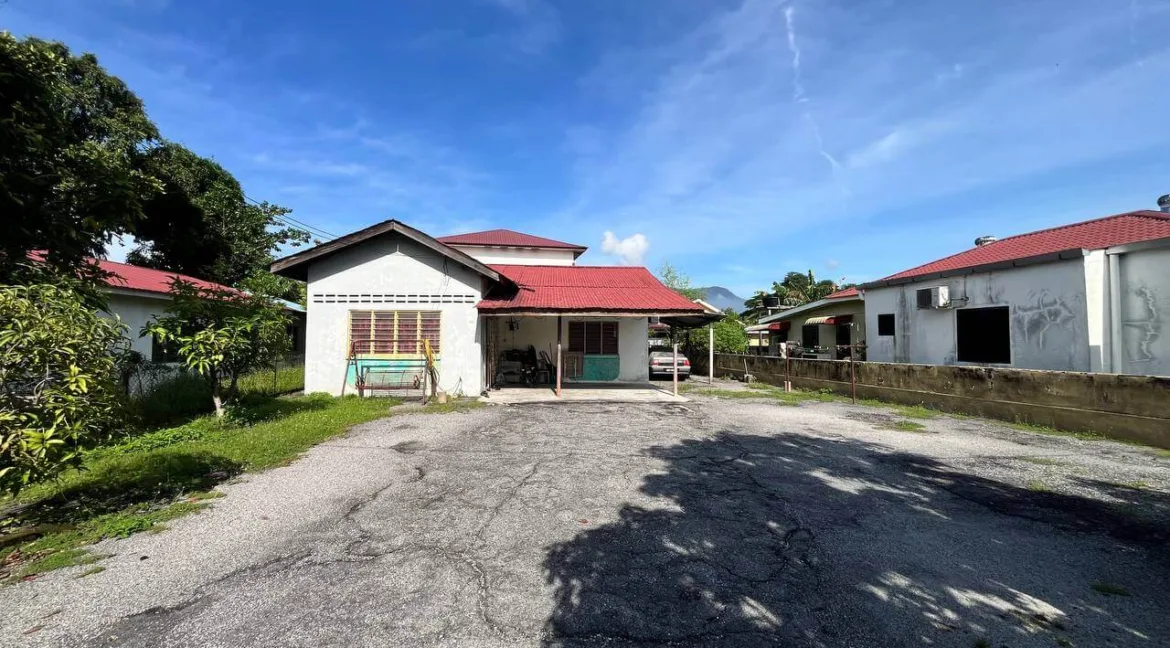 rumah-banglo-setingkat-untuk-dijual-di-sri-kinta-ipoh-05