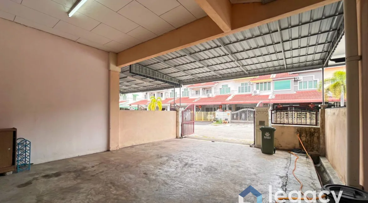 rumah-teres-setingkat-untuk-dijual-di-tasek-mutiara-ipoh-06