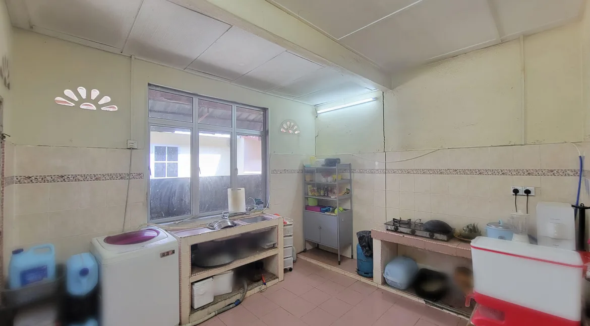 semi-d-satu-setengah-tingkat-untuk-dijual-di-seri-manjung-17