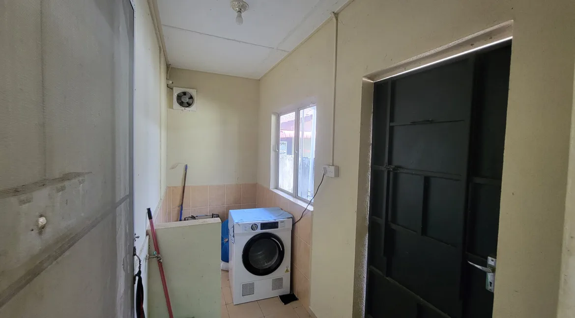 semi-d-satu-setengah-tingkat-untuk-dijual-di-seri-manjung-18