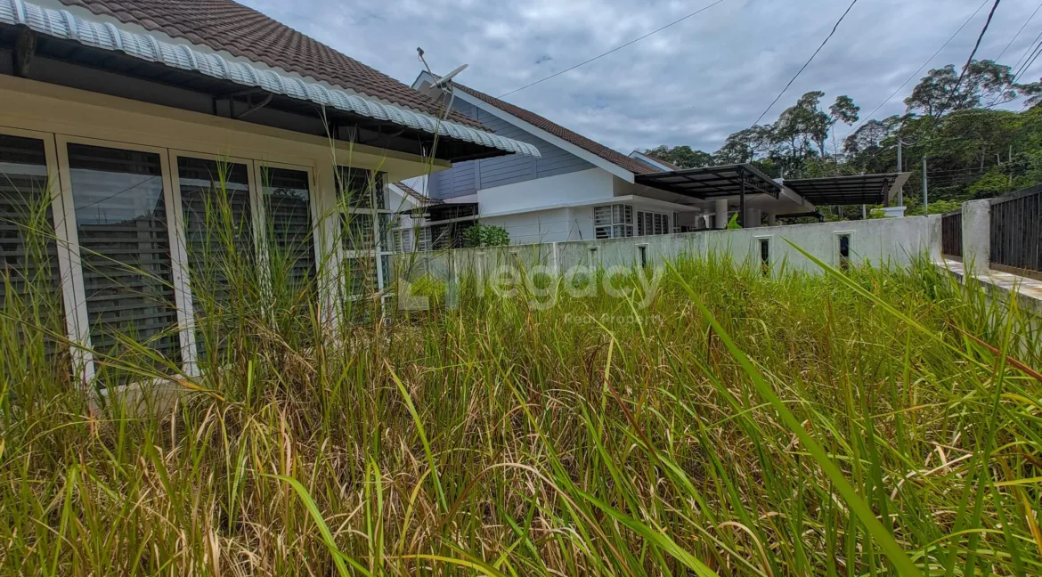 semi-detached-untuk-dijual-di-puncak-iskandar-seri-iskandar-24