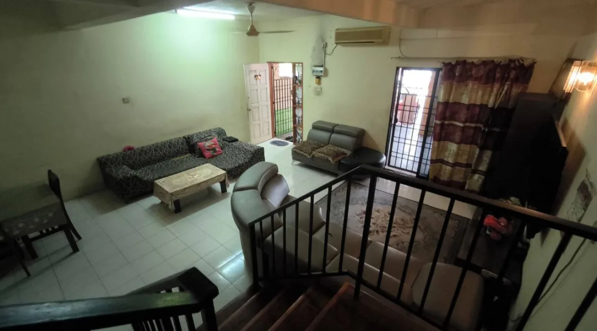 teres-2-tingkat-untuk-dijual-di-venice-sutera-sitiawan-06