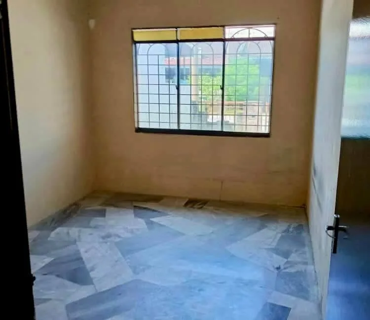 teres-setingkat-untuk-dijual-di-taman-rasi-chemor-06