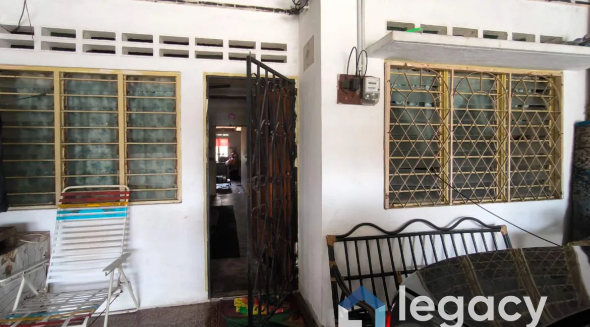 rumah-kos-rendah-untuk-dijual-di-taman-desa-aman-teluk-intan-05
