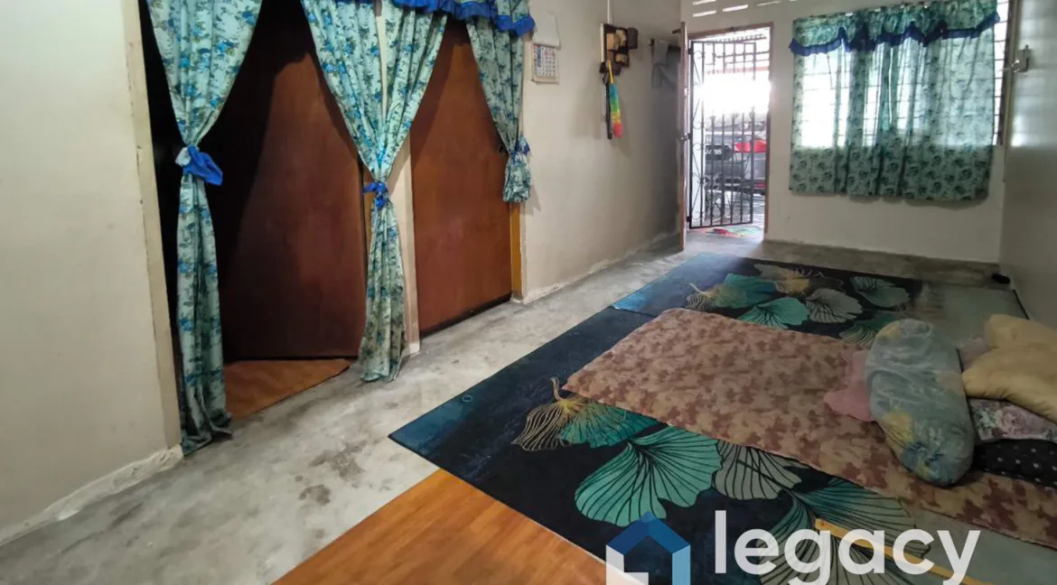 rumah-kos-rendah-untuk-dijual-di-taman-desa-aman-teluk-intan-06