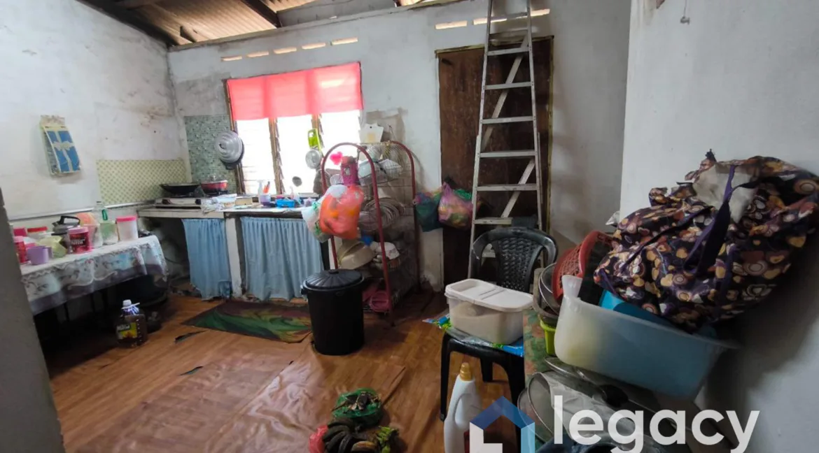 rumah-kos-rendah-untuk-dijual-di-taman-desa-aman-teluk-intan-10