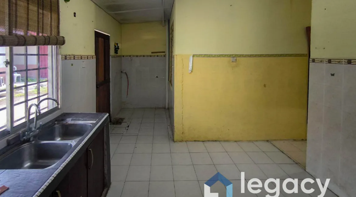 rumah-setingkat-untuk-dijual-di-iskandar-perdana-seri-iskandar-11