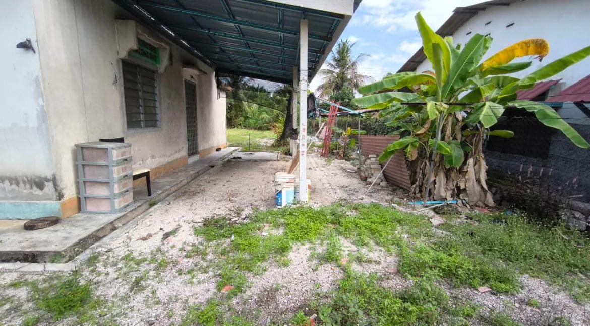 rumah-untuk-dijual-di-ara-payong-batu-gajah-08