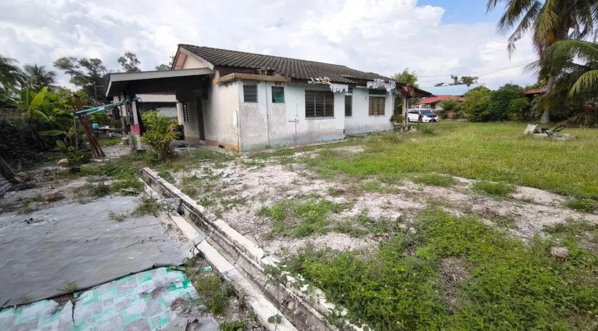 rumah-untuk-dijual-di-ara-payong-batu-gajah-10