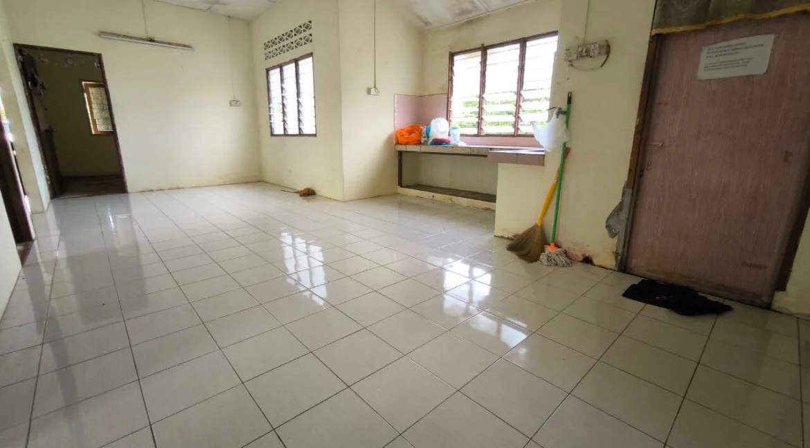 rumah-untuk-dijual-di-ara-payong-batu-gajah-21