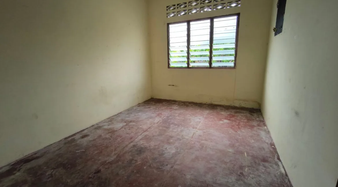 rumah-untuk-dijual-di-ara-payong-batu-gajah-28