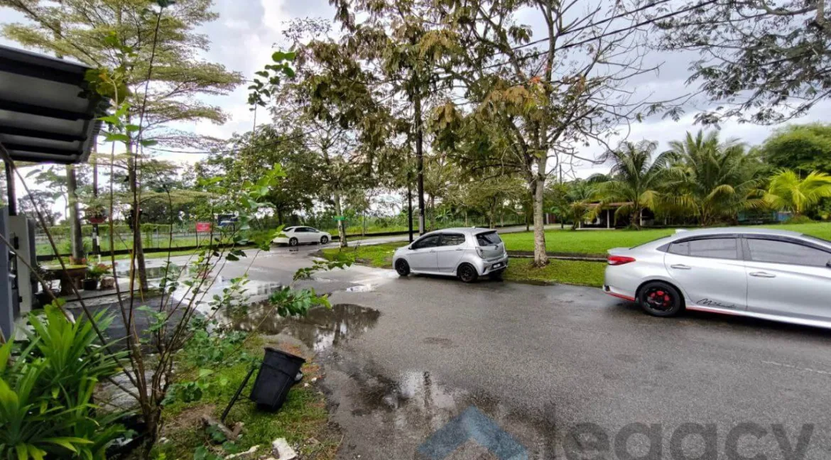 rumah-untuk-dijual-di-taman-jana-utama-kamunting-04