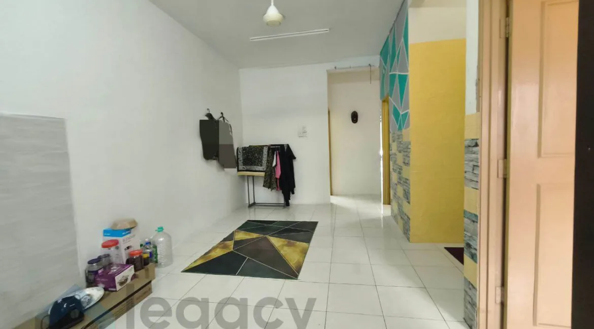 rumah-untuk-dijual-di-taman-jana-utama-kamunting-06