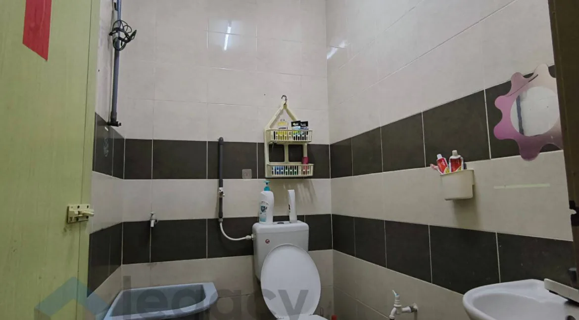 rumah-untuk-dijual-di-taman-jana-utama-kamunting-10