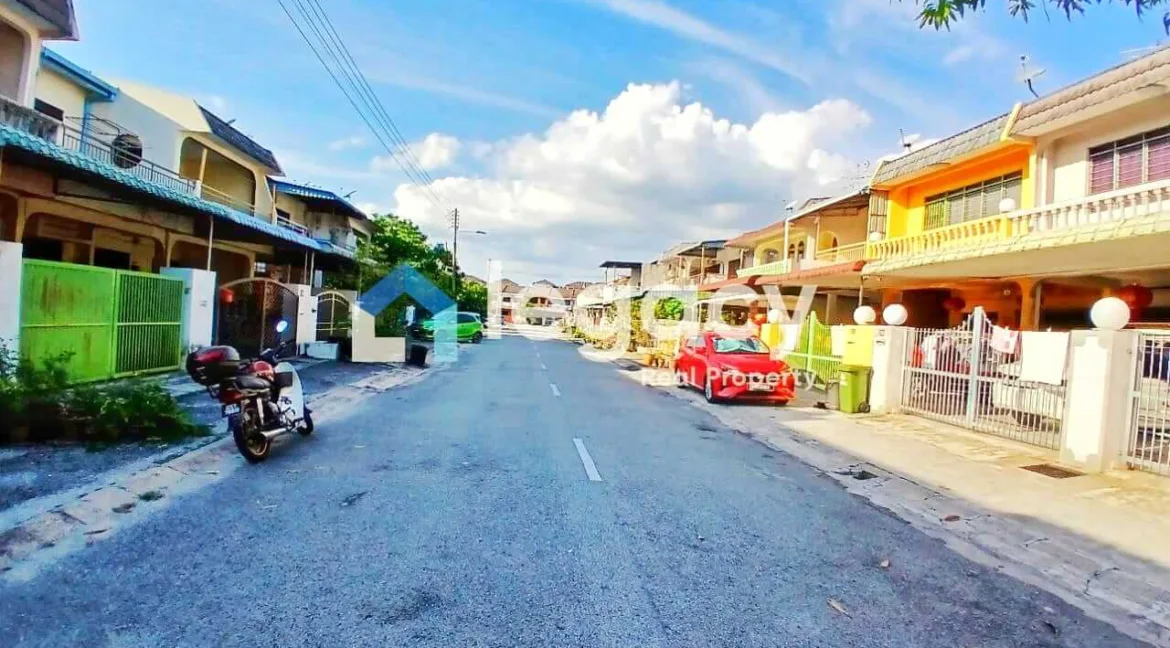 teres-2-tingkat-untuk-dijual-di-taman-pengkalan-barat-ipoh-18