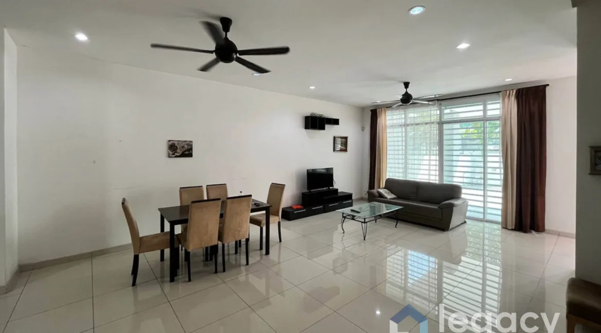 teres-2-tingkat-untuk-dijual-di-the-estate-desa-meru-park-ipoh-07