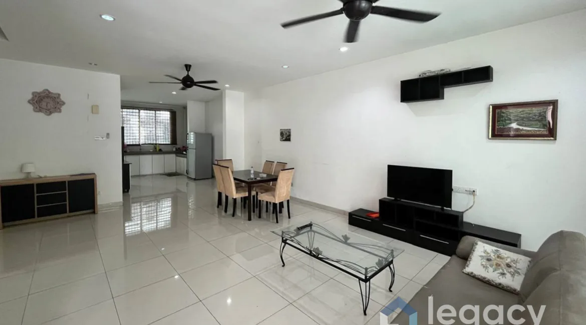 teres-2-tingkat-untuk-dijual-di-the-estate-desa-meru-park-ipoh-08