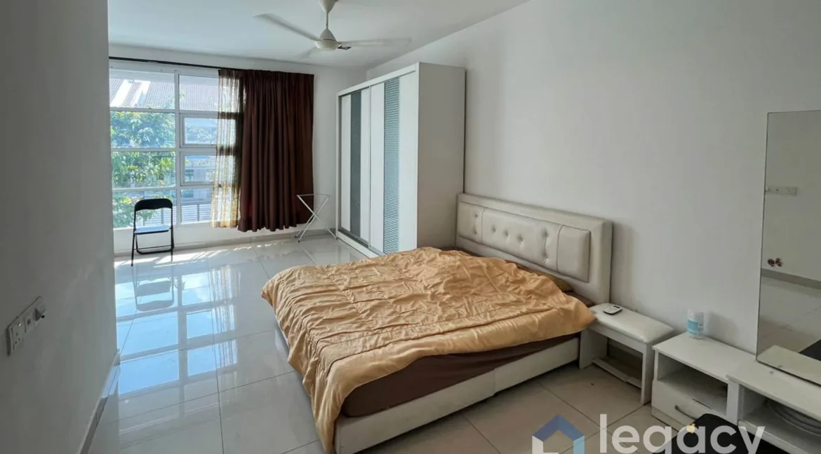 teres-2-tingkat-untuk-dijual-di-the-estate-desa-meru-park-ipoh-20