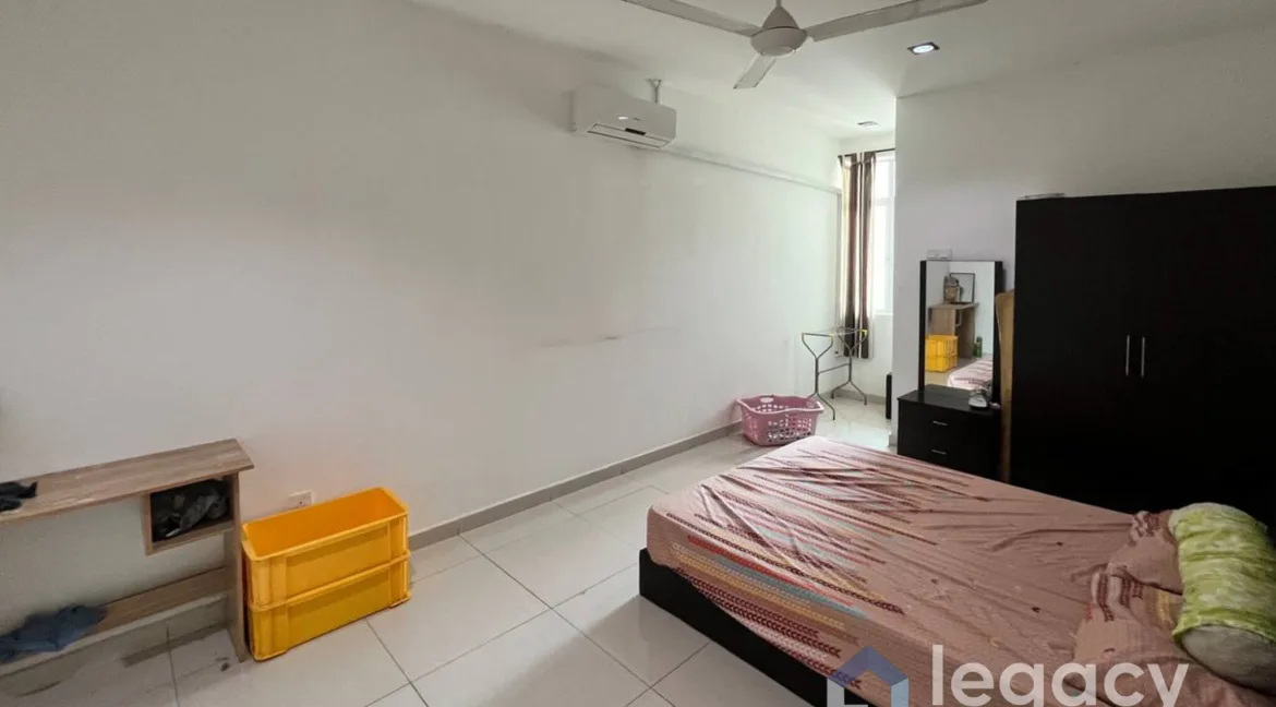 teres-2-tingkat-untuk-dijual-di-the-estate-desa-meru-park-ipoh-23