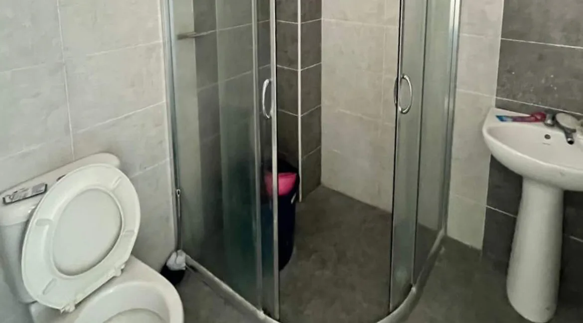 teres-2-tingkat-untuk-dijual-di-the-estate-desa-meru-park-ipoh-25